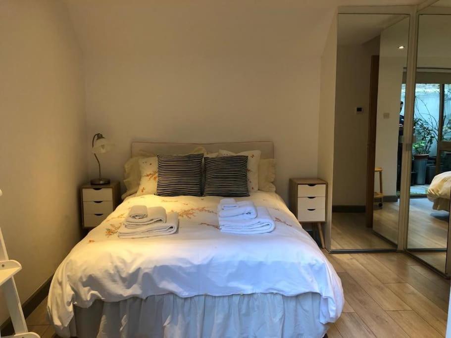 Quiet Kensington Flat Ideal For Central London Bagian luar foto